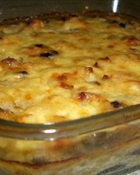 Жульен с курицей и грибами, запеченный в духовке