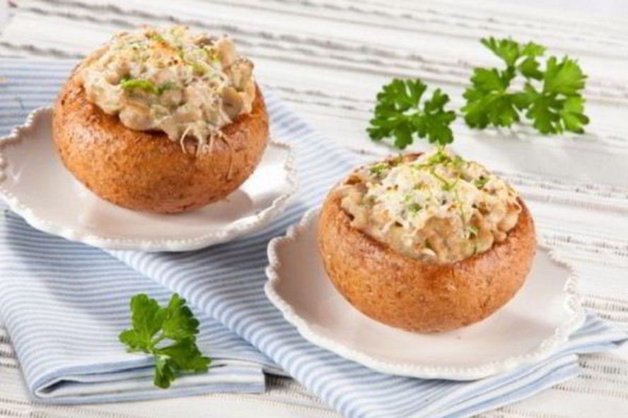 Рецепт жульена с мясным фаршем в булочках