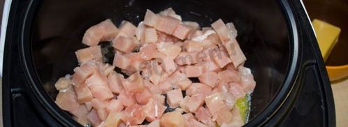 жульен в мультиварке с курицей и грибами. Шаг 6