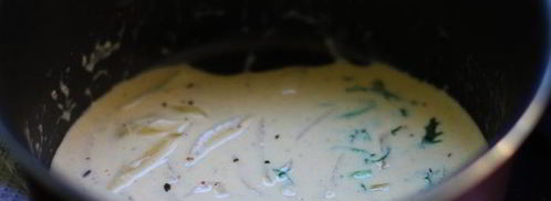 жюльен с крышечками из слоеного теста. Шаг 3